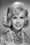 Suzanna Leigh