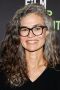 Danielle Renfrew Behrens